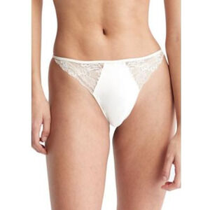 Calvin Klein Women Bridal Thong Panty Vanilla Size M